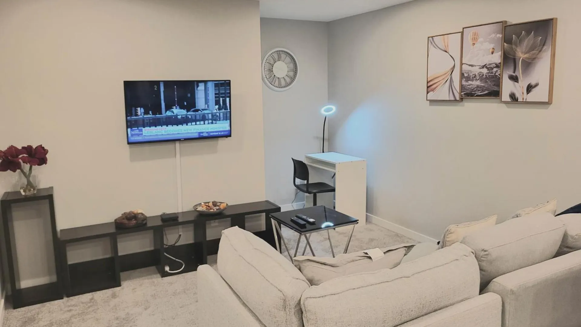 Home Away From Home Calgary Apartment
